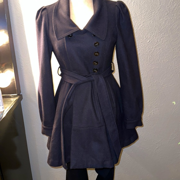 Forever 21 Winter Coat - Picture 7 of 8